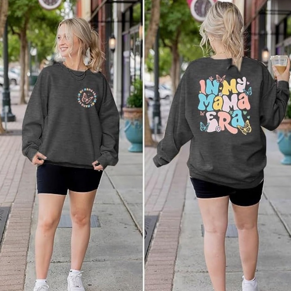 In My Mama Era Dark Gray Butterfly Graphic Crew Neck Sweatshirt Women’s XL